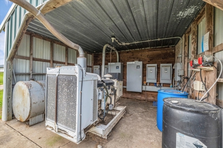Turn-key Breeder Poultry Farm in Riesel, Texas - image 14