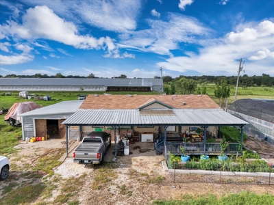 Turn-key Breeder Poultry Farm in Riesel, Texas - image 19