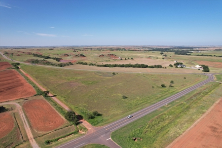 17.8 Acres for Sale with Highway 73 Frontage Near Foss Lake, Ok - image 1