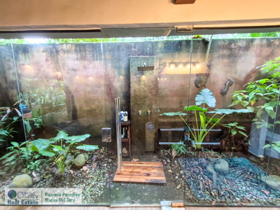 Titled 1-Acre Home with Guesthouse & Pool – 5 Min to Town - image 23