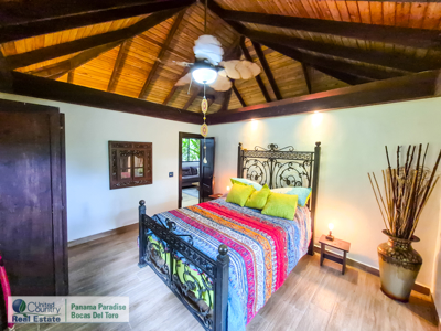 Titled 1-Acre Home with Guesthouse & Pool – 5 Min to Town - image 34