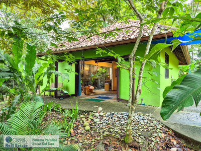 Titled 1-Acre Home with Guesthouse & Pool – 5 Min to Town - image 17