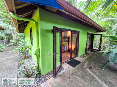 Titled 1-Acre Home with Guesthouse & Pool – 5 Min to Town - image 16