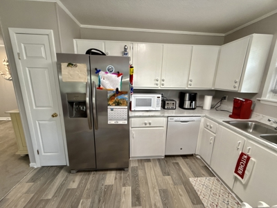 Home for Sale in Midway with Marsh Views - image 13