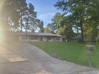 Enjoy peaceful lakeview living in this inviting 3-bedroom, 2-bath - image 1