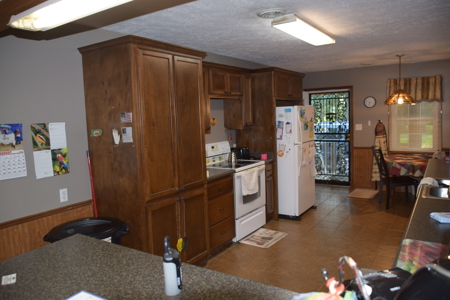 Country Home For Sale in Bells, TN Crockett County, TN - image 18