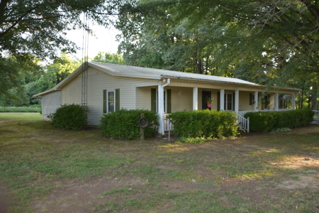 Country Home For Sale in Bells, TN Crockett County, TN - image 9