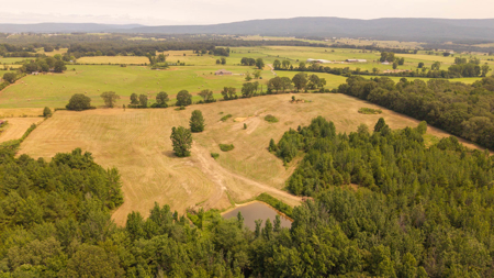 Custom Home on 96 Acres in Hector, Arkansas - image 37