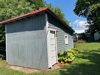 Home For Sale on Large Lot in Herkimer, New york - image 4