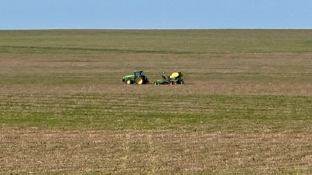 South Dakota Large Grain Farm With Improvements - image 23
