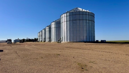 South Dakota Large Grain Farm With Improvements - image 5