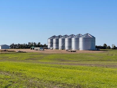 South Dakota Large Grain Farm With Improvements - image 6