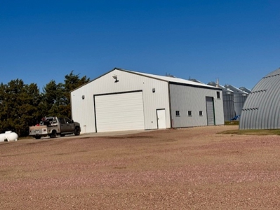 South Dakota Large Grain Farm With Improvements - image 30