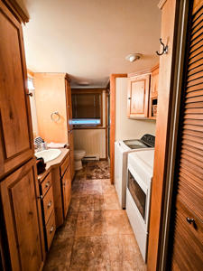 Home on 2.2 Creekfront Acres – Lincoln, MT - image 25
