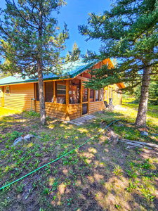 Home on 2.2 Creekfront Acres – Lincoln, MT - image 10