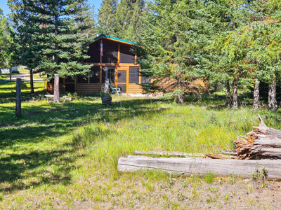 Home on 2.2 Creekfront Acres – Lincoln, MT - image 16