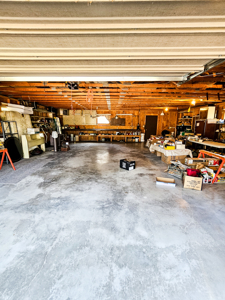 Home on 2.2 Creekfront Acres – Lincoln, MT - image 26