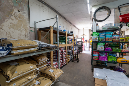 Pelham Feed & Seed - Turn key Business - image 31