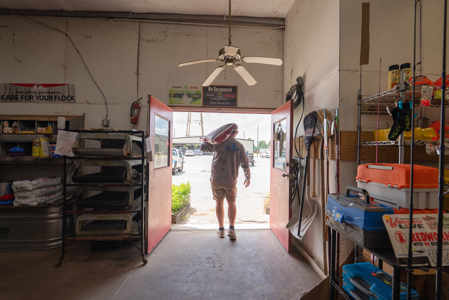 Pelham Feed & Seed - Turn key Business - image 2