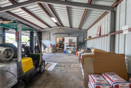 Pelham Feed & Seed - Turn key Business - image 35