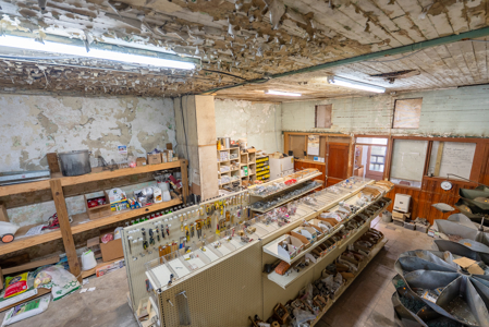 Pelham Feed & Seed - Turn key Business - image 8