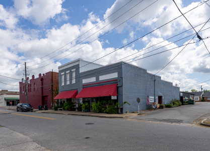 Pelham Feed & Seed - Turn key Business - image 46