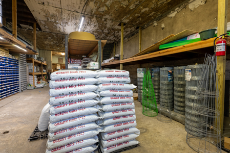 Pelham Feed & Seed - Turn key Business - image 14