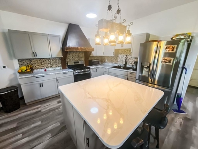 Remodeled 3 Bed 3 Bath Farm House in Alpena, Ar For Sale - image 4