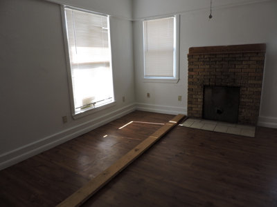 Great FIRST TIME Homeowner or INVESTMENT Property! - image 6