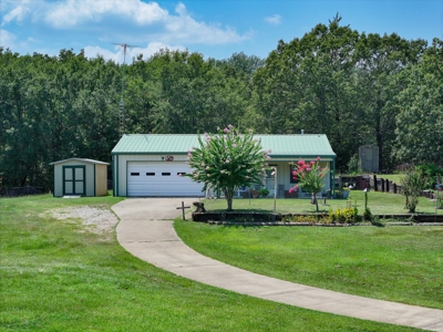 Country Home for sale in Alba, TX - image 14