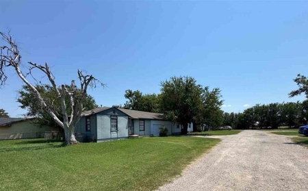 Income Producing Property With 2 Homes In Wichita Falls Tx - image 1