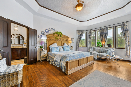 Luxury French Provincial Home on 35 Acres in Florissant, CO - image 19