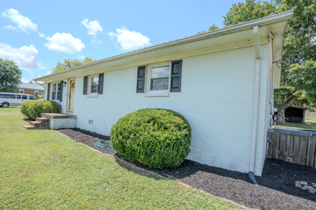Home for sale in Lawrenceburg TN - image 23