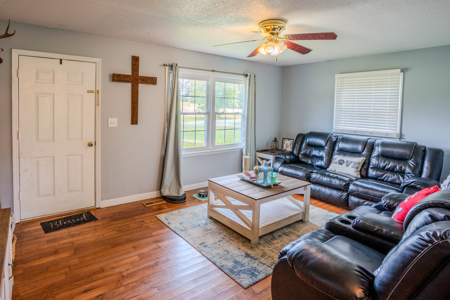 Home for sale in Lawrenceburg TN - image 3