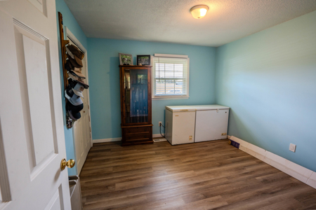 Home for sale in Lawrenceburg TN - image 9