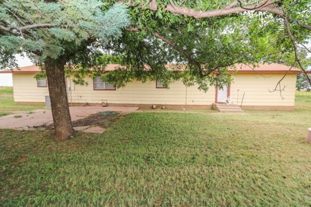 260.47+/- Acre Irrigated/Dryland Farm w/House in Castro County - image 48