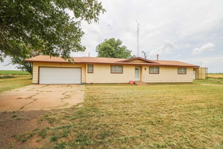 260.47+/- Acre Irrigated/Dryland Farm w/House in Castro County - image 50