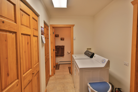 Log Home For Sale on Acreage Bordering BLM in Western Colorado - image 20