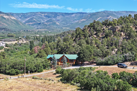 Log Home For Sale on Acreage Bordering BLM in Western Colorado - image 23