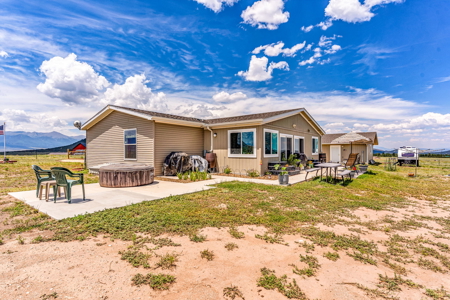 Country Oasis 360 Degree Mountain view Home - image 14