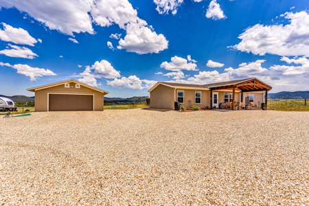 Country Oasis 360 Degree Mountain view Home - image 40