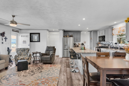 Country Oasis 360 Degree Mountain view Home - image 36