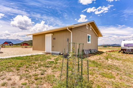 Country Oasis 360 Degree Mountain view Home - image 9