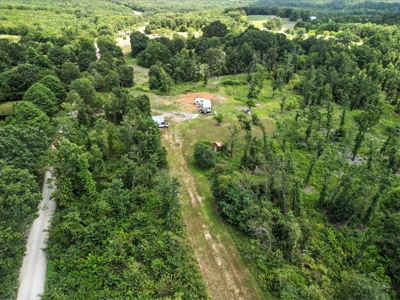 Southern Missouri Ozarks Retreat in West Plains, Missouri - image 5