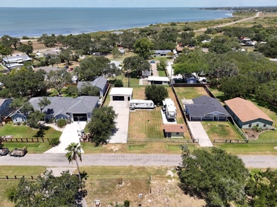 Turnkey Double Lot with 2 RVs, Metal Building & More in Rockport! - image 1