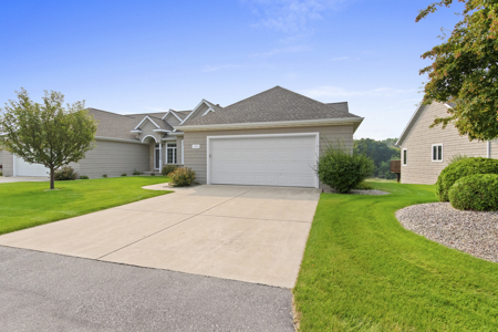 Beautiful Remington Ridge Walkout Ranch Condo De Pere WI - image 32