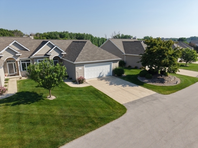 Beautiful Remington Ridge Walkout Ranch Condo De Pere WI - image 35