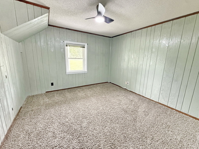 Spacious Country Home on Small Acreage Near Stockton Lake, MO - image 43