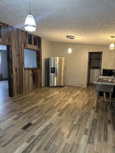 Country Home for Sale in Lewis County, Tennessee - image 10