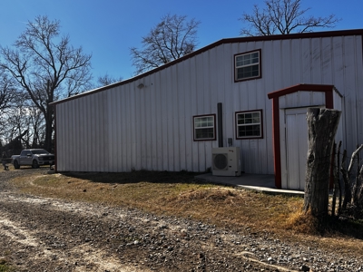 Country and Ranch living at its Finest! - image 12
